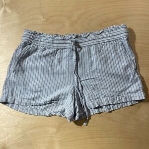 LOFT Blue and white High Waist Shorts with Subtle Stripes Large (NI)